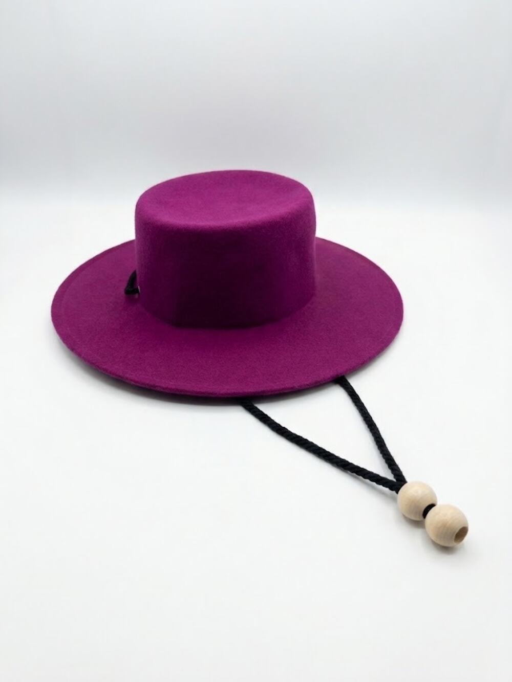Vintage Bollman Magenta Wool Felt Gaucho Hat WPL 5923 Cord Wood Beads 1950s - Picture 1 of 6